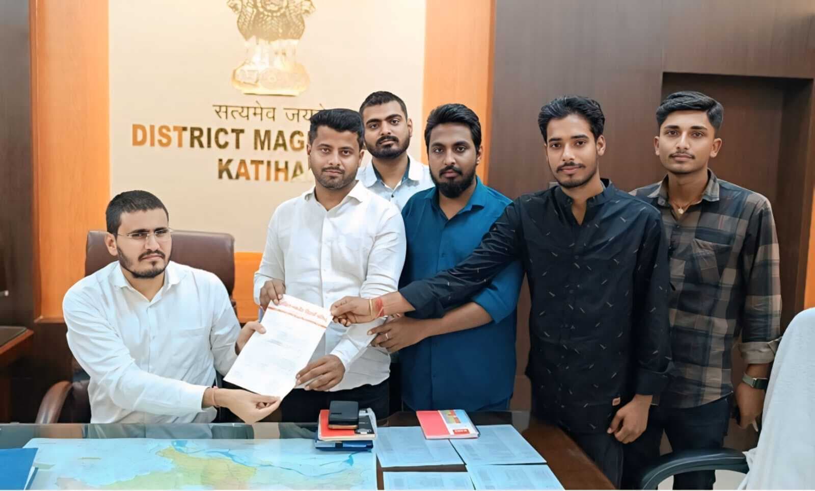 जिले के निजी विद्यालय प्रशासन की मनमानी के खिलाफ अभाविप ने फूंका शंख