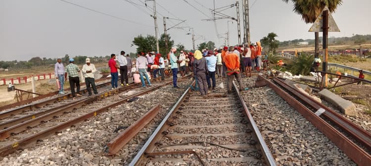 रेल पटरी के प्वाइंट जोन के पास 130 की स्पीड़ में दौड़ेंगी ट्रेनें