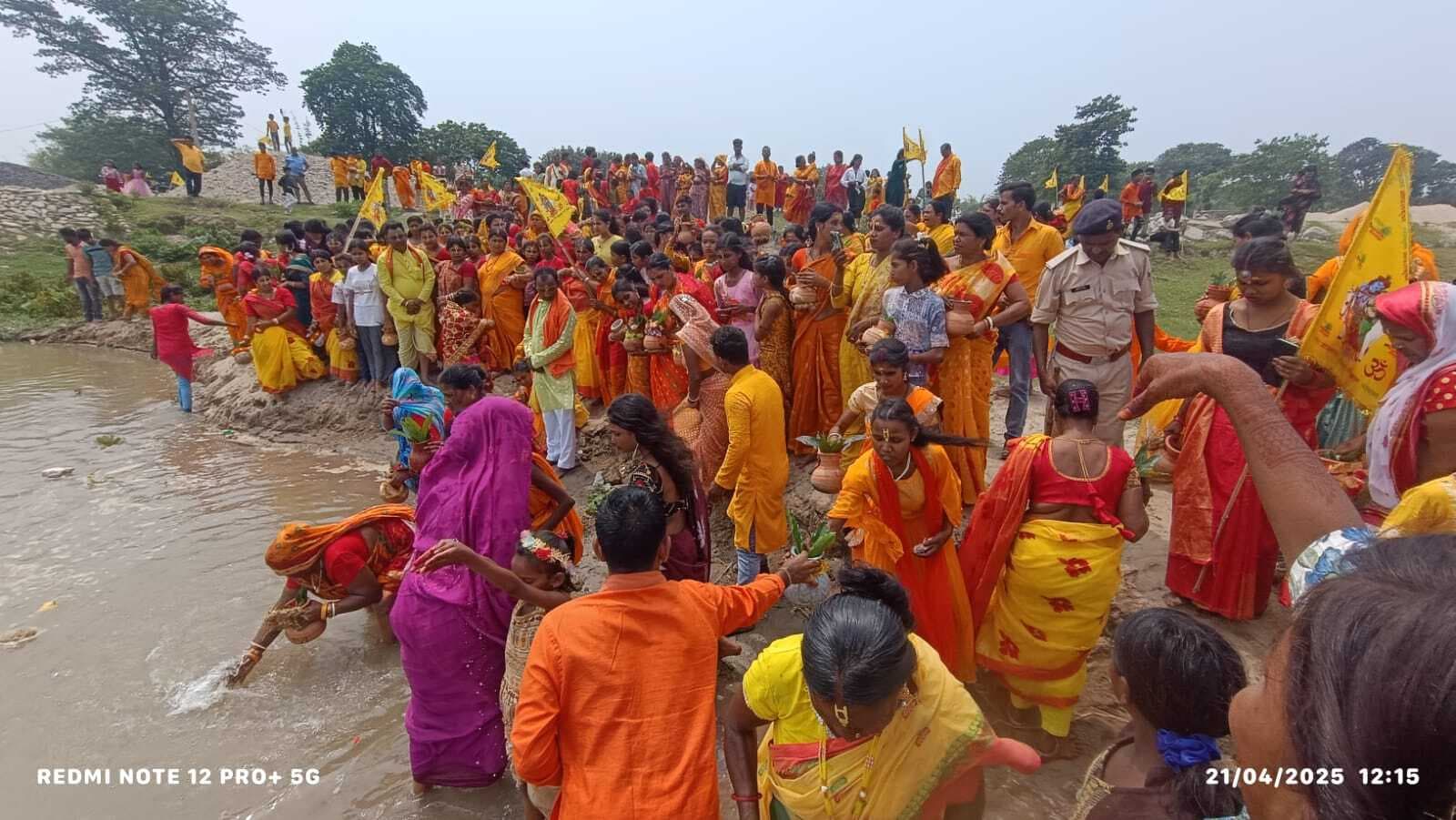 कलशयात्रा के साथ अखंड हरिनाम संकीर्तन प्रारंभ