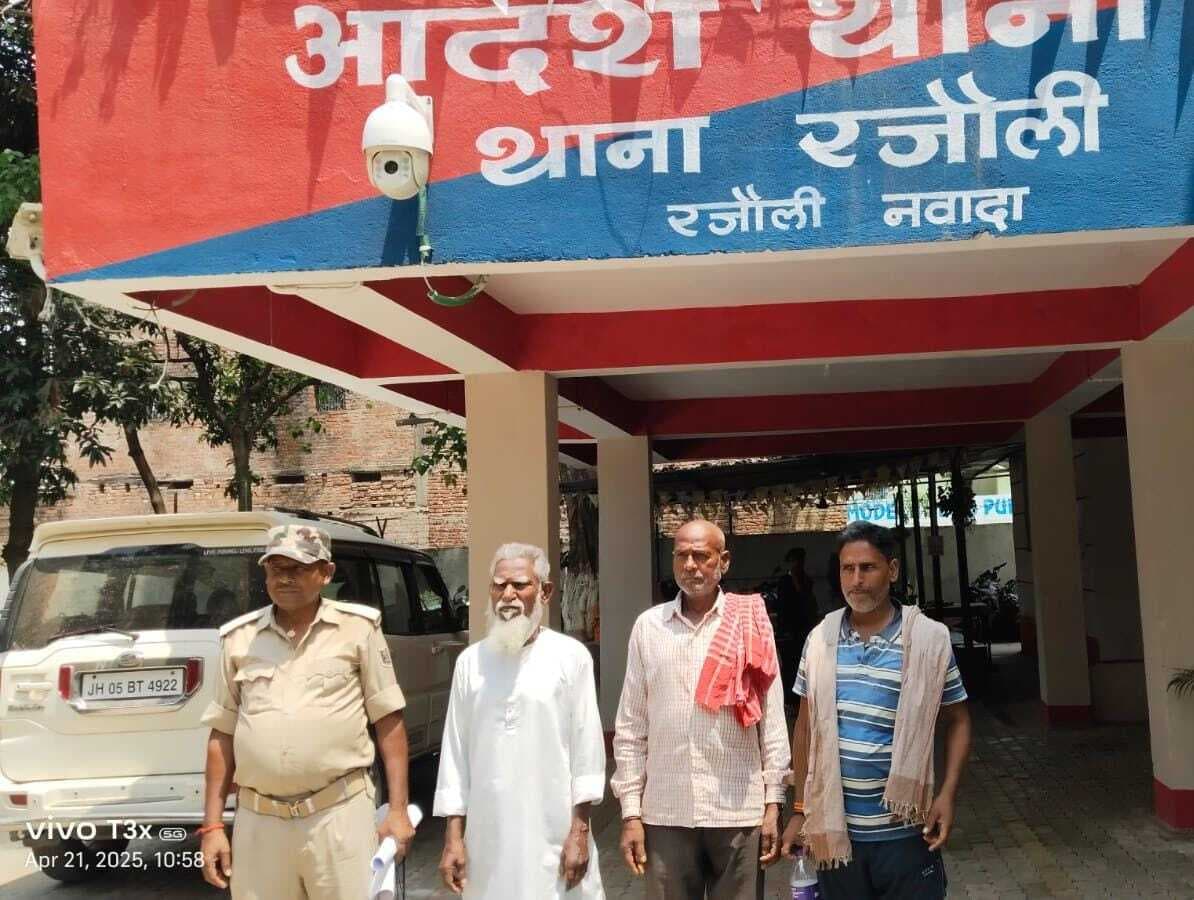 तीन फरार वारंटियों को पुलिस ने किया गिरफ्तार, भेजे गये जेल