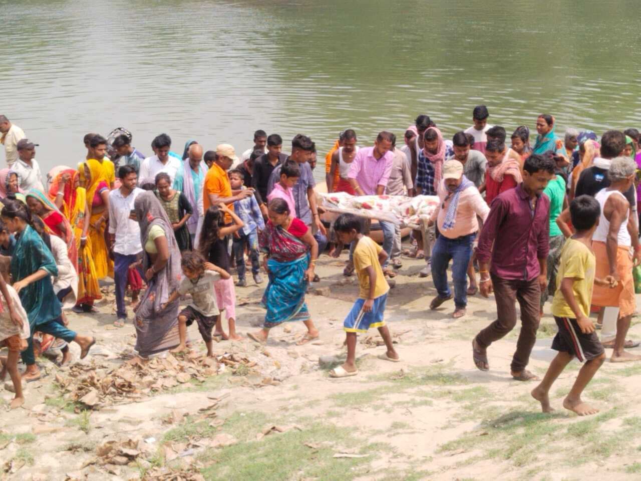 Samastipur News:बूढ़ी गंडक नदी से बरामद हुआ डूबे किशोर का शव