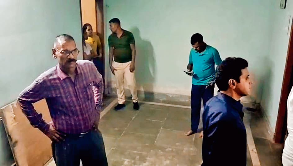 Jehanabad News : कैंसर और कर्ज के तनाव में दारोगा ने की खुदकुशी