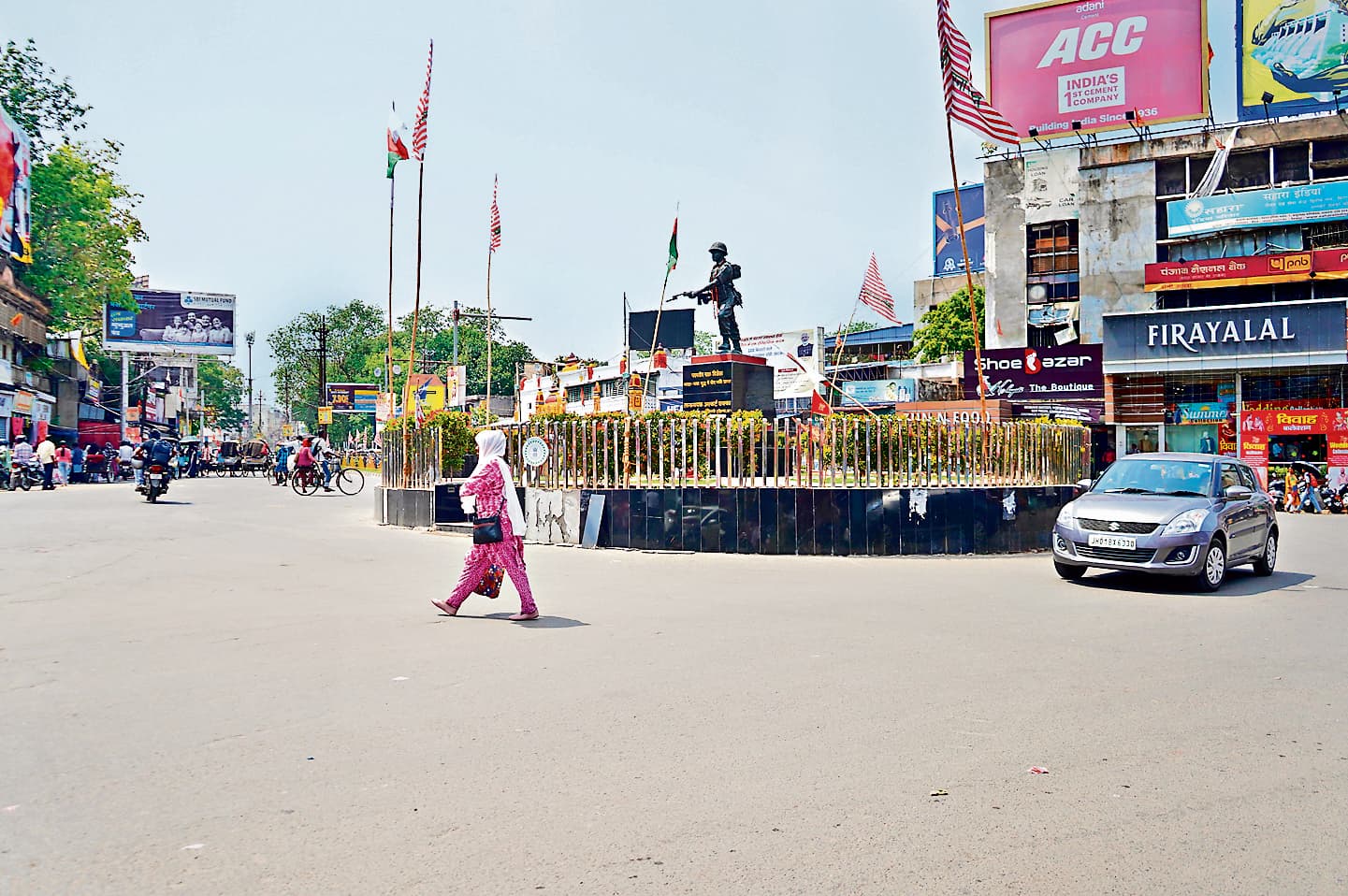 Ranchi News: तीखी धूप से झुलस रहा शरीर, बीमार पड़ रहे लोग