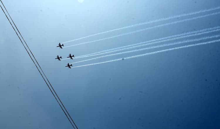 जेपी गंगा पथ पर सूर्य किरण एरोबेटिक टीम का फुल ड्रेस रिहर्सल आज, आकाश में दिखेगा हैरत अंगेज करतब