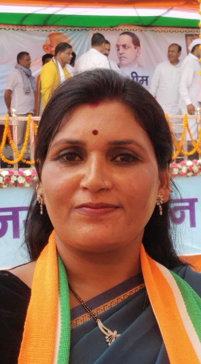 दूसरी बार महिला कांग्रेस की जिलाध्यक्ष बनीं रिंकू बिंद