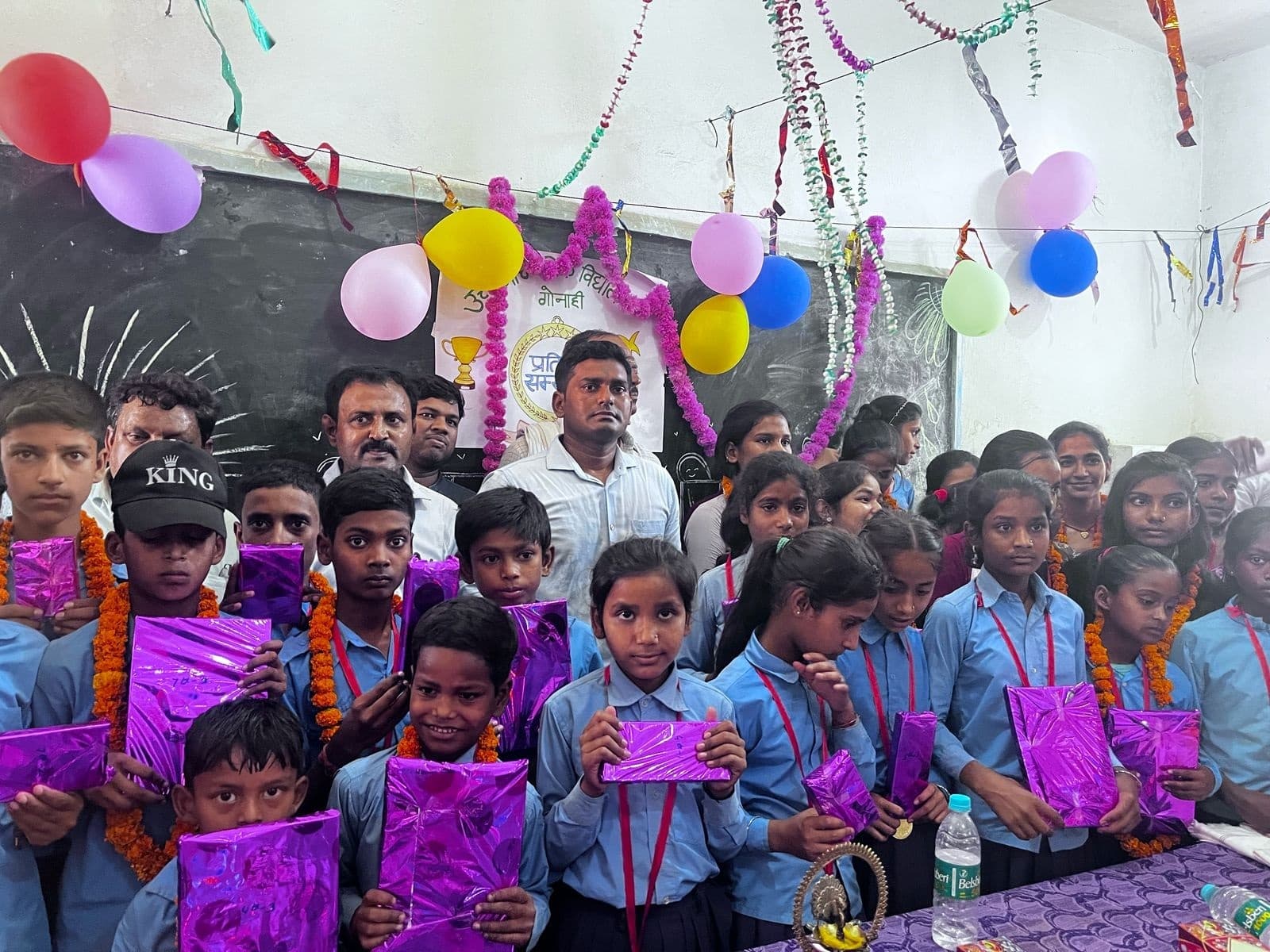 Motihari: छात्र- छात्राओं को किया गया सम्मानित