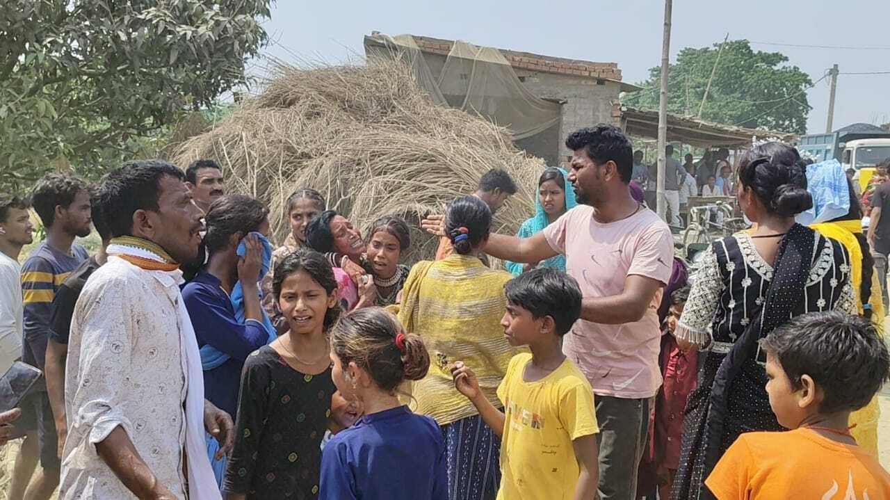 Motihari : ट्रैक्टर की चपेट में आने से बाइक चालक की मौत