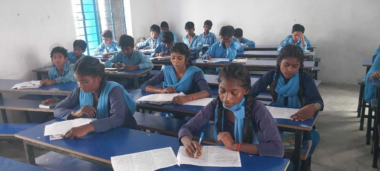 विश्व पृथ्वी दिवस पर विज्ञान दक्षता परीक्षा में 76 विद्यार्थी शामिल