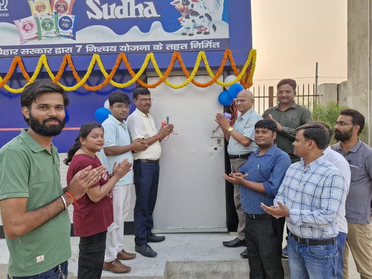 बीपी मंडल इंजीनियरिंग कॉलेज परिसर में खुला सुधा केंद्र