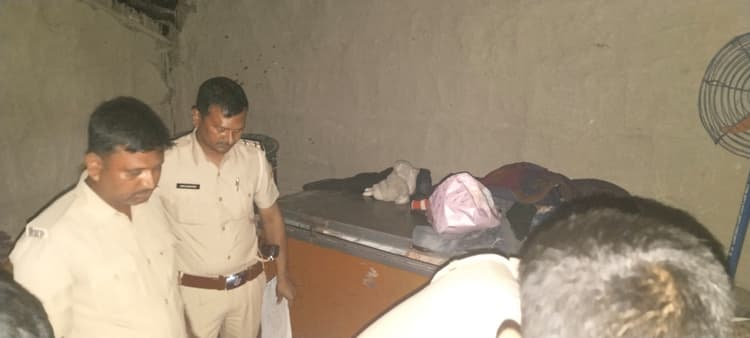 सनकी पति ने तलवार से पत्नी की गला रेत कर दी हत्या