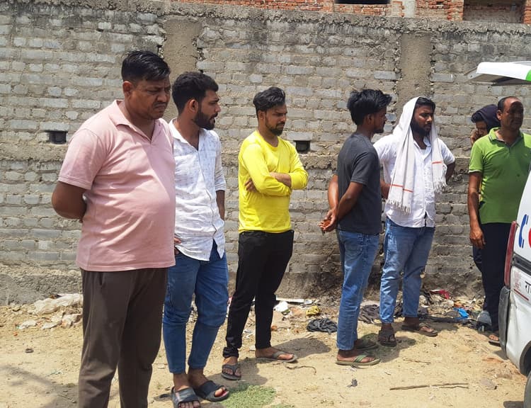 Aurangabad News : बाइकों की टक्कर में युवक की मौत, दो घायल