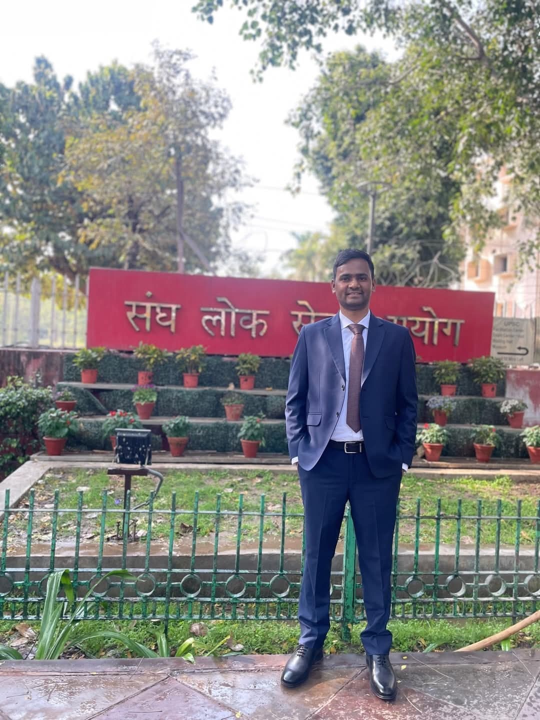 Giridih News :उल्लीबार सरिया के प्रवीण ने पहले ही प्रयास में 837वां रैंक हासिल किया