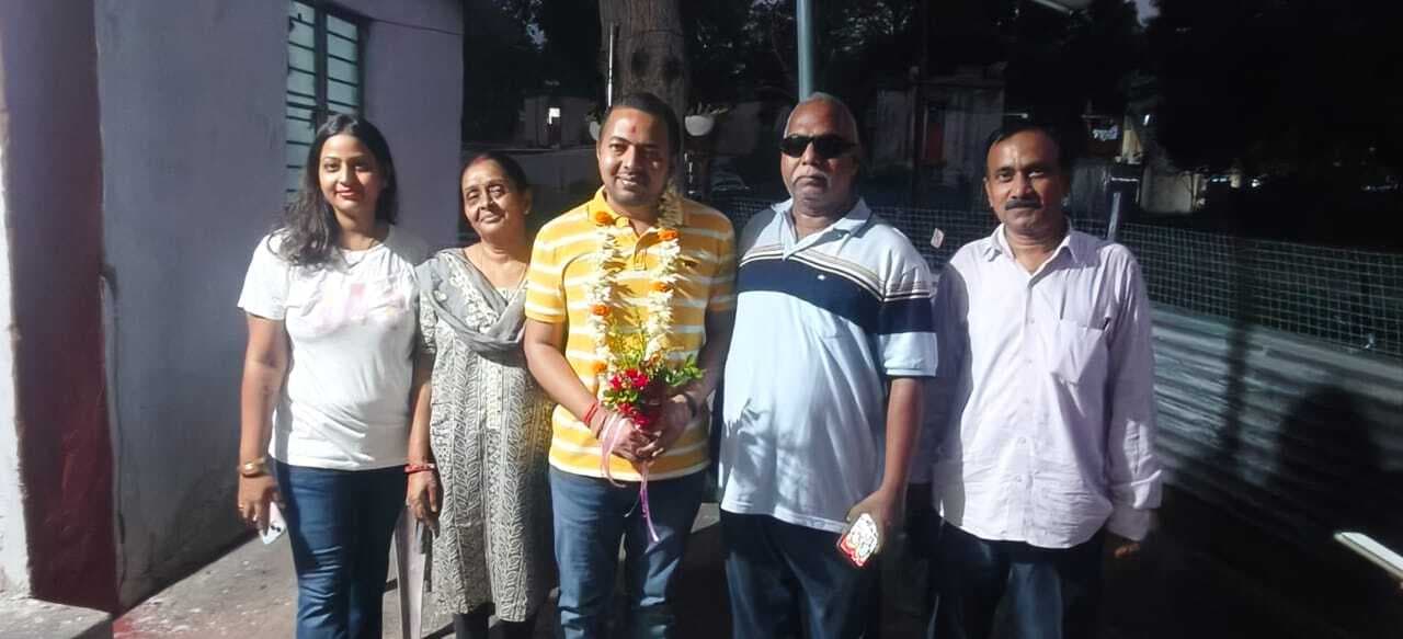 East Singbhum News : यूसिल अधिकारी के पुत्र को यूपीएससी में मिला 518वां रैंक