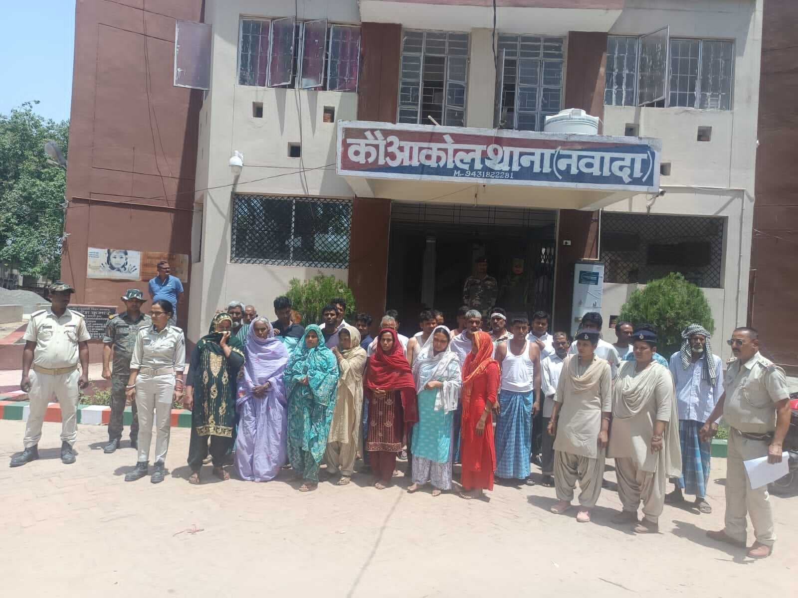 पुलिस पर हमले में सात महिलाओं समेत 32 आरोपित गिरफ्तार