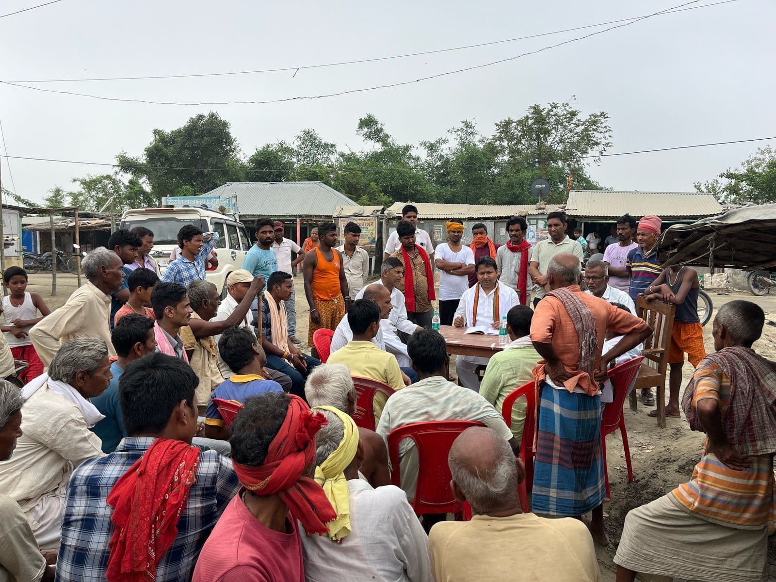 कांग्रेस का जन आक्रोश चौपाल आयोजित , ग्रामीणों ने खुलकर रखी अपनी समस्या