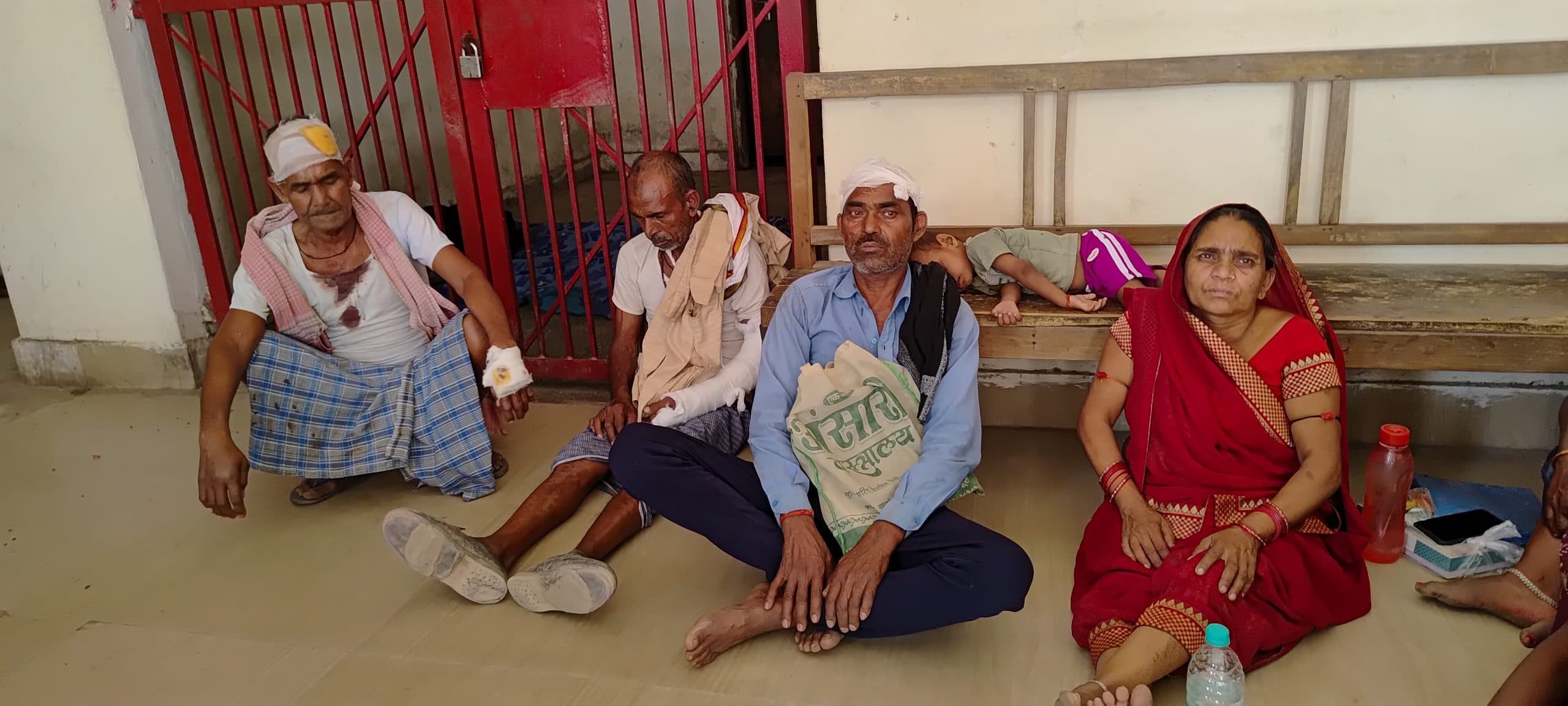 पर्वतपुर में बच्चों के विवाद में दो पक्षों के बीच मारपीट, आधा दर्जन घायल