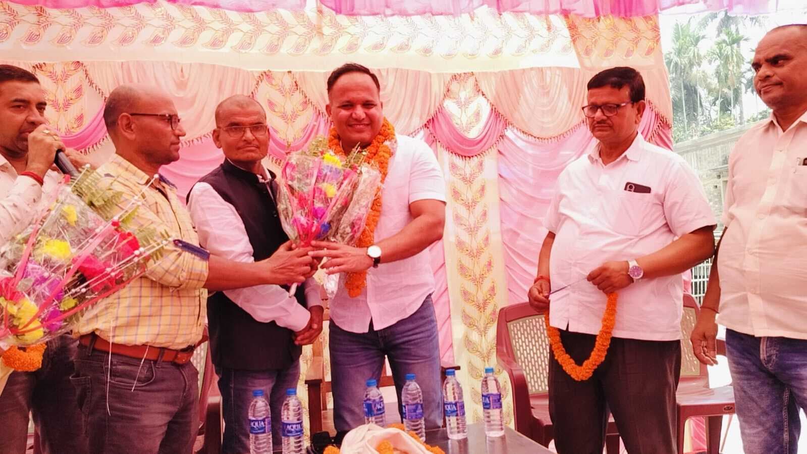 हिंद सेना प्रमुख शिवदीप लांडे पहुंचे कपड़फोरा