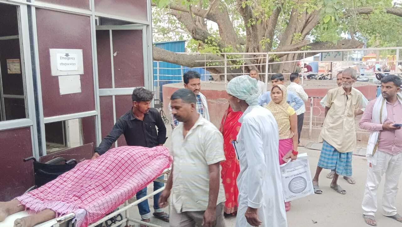 सड़क हादसे में बाइक सवार युवक की गयी जयंती, परिजनों में कोहराम