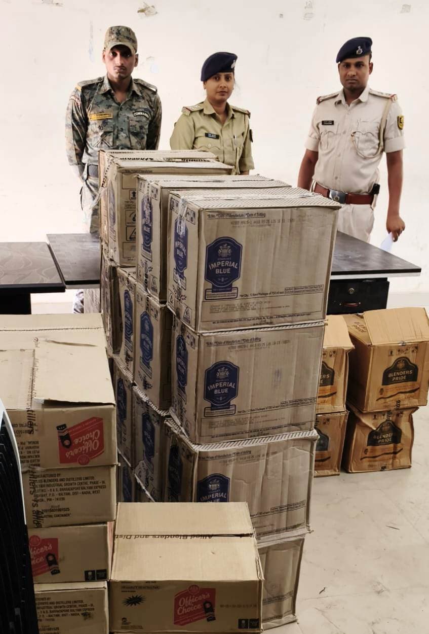 मुंगेर पुलिस की कार्रवाई में 507.51 लीटर शराब बरामद, तीन गिरफ्तार