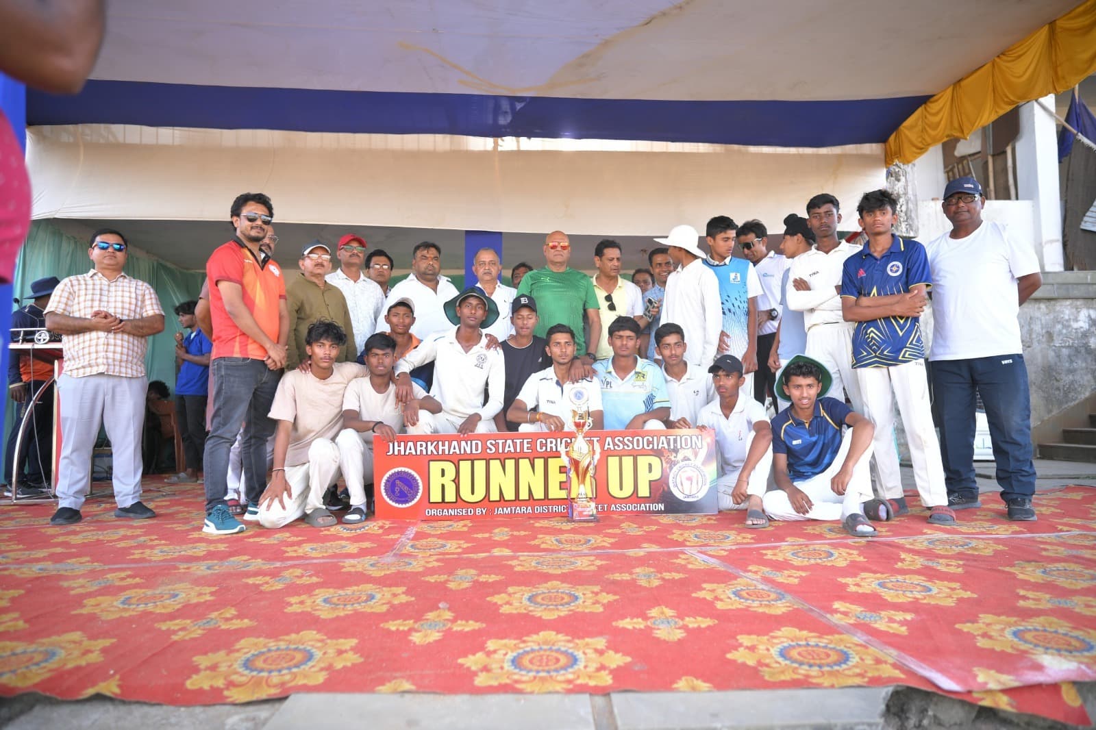 Jsca u16 inter district cricket: जमशेदपुर अंडर-16 क्रिकेट टीम बनी उपविजेता