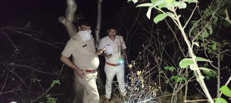 अपहरण की शिकायत के दो सप्ताह बाद महिला का शव बरामद