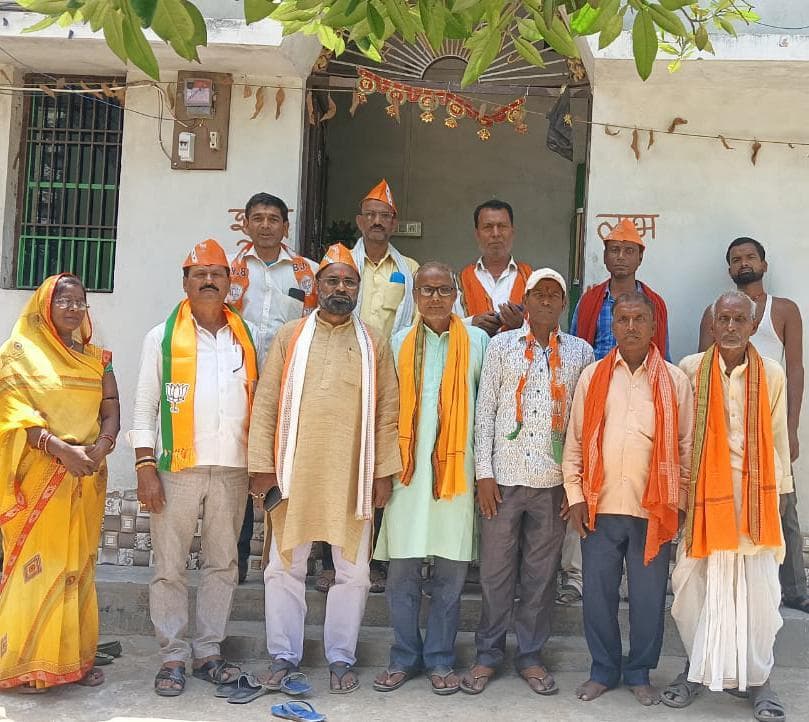 चलो गांव की ओर चलाया गया अभियान