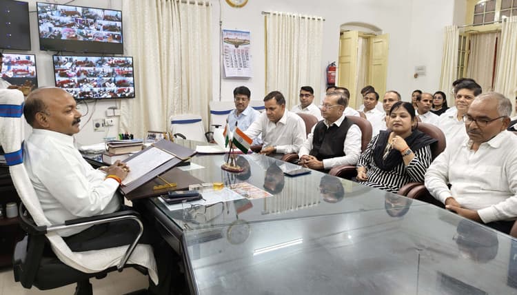 Aurangabad News : सुलहनीय वादों का लोक अदालत में कराएं समाधान : जिला जज