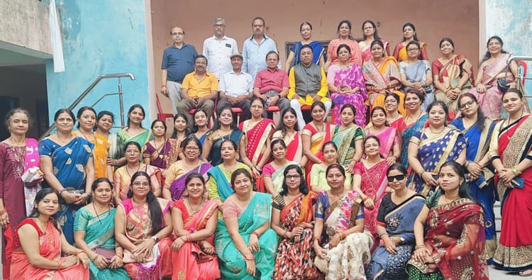 Bokaro News: अलका रानी अध्यक्ष व नेहा बरनवाल बनीं सचिव