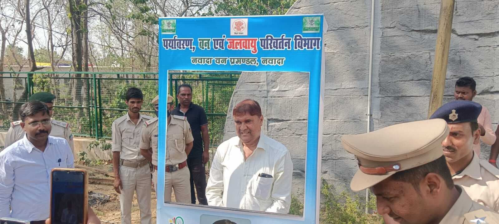 ककोलत जलप्रपात में मंत्री ने किया पौधारोपण