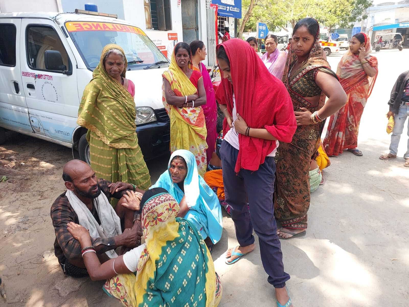 शौच के दौरान महिला को सांप ने डंसा, मौत