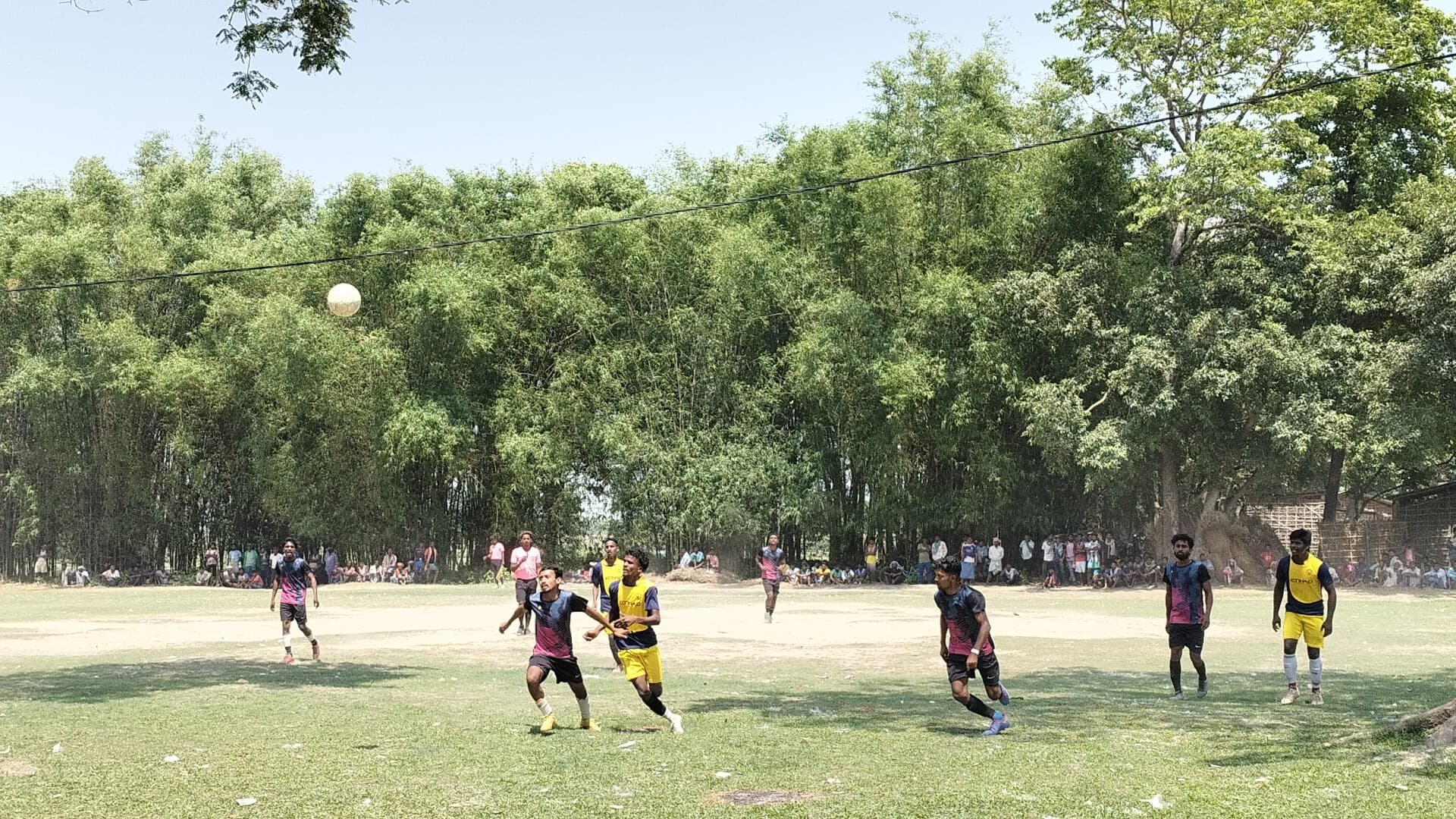 स्व सोनेलाल टुडू की स्मृति में दो दिवसीय फुटबॉल टूर्नामेंट का आयोजन