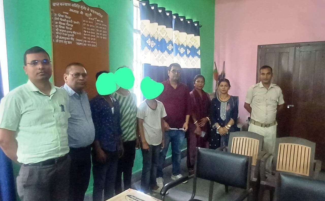 धावा दल ने पंडित दीनदयाल चौक पर दुकानों में मारा छापा, तीन बाल श्रमिक को कराया मुक्त