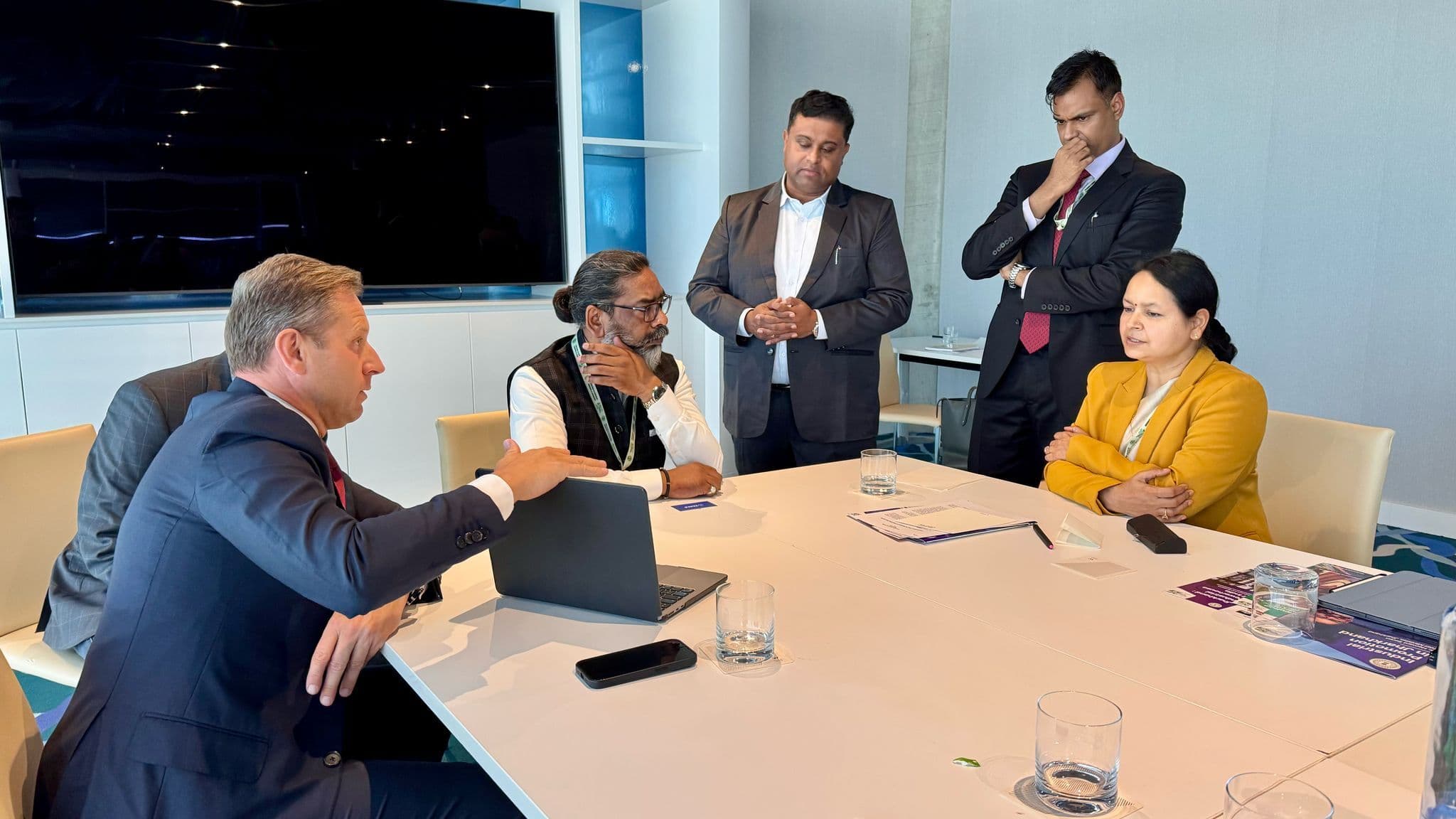 Ranchi News : झारखंड की पारंपरिक चिकित्सा पद्धति को आगे बढ़ाने में सहयोग करेगा स्पेन