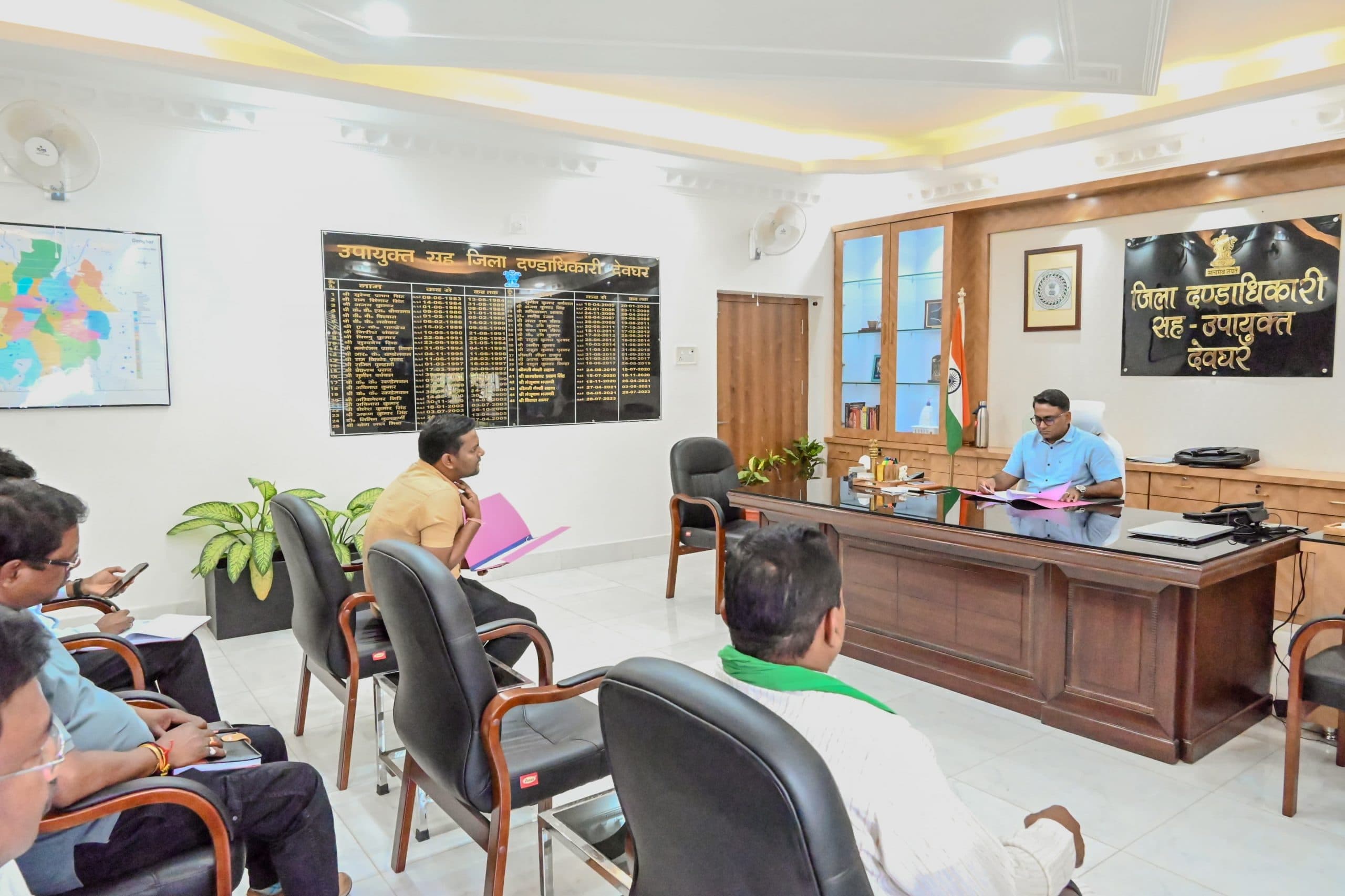 deoghar news : मानिकपुर में दुर्गाधाम पर्यटक विश्राम गृह और बाघमारा के बैजूधाम में बनेगा गोलाकार शेड