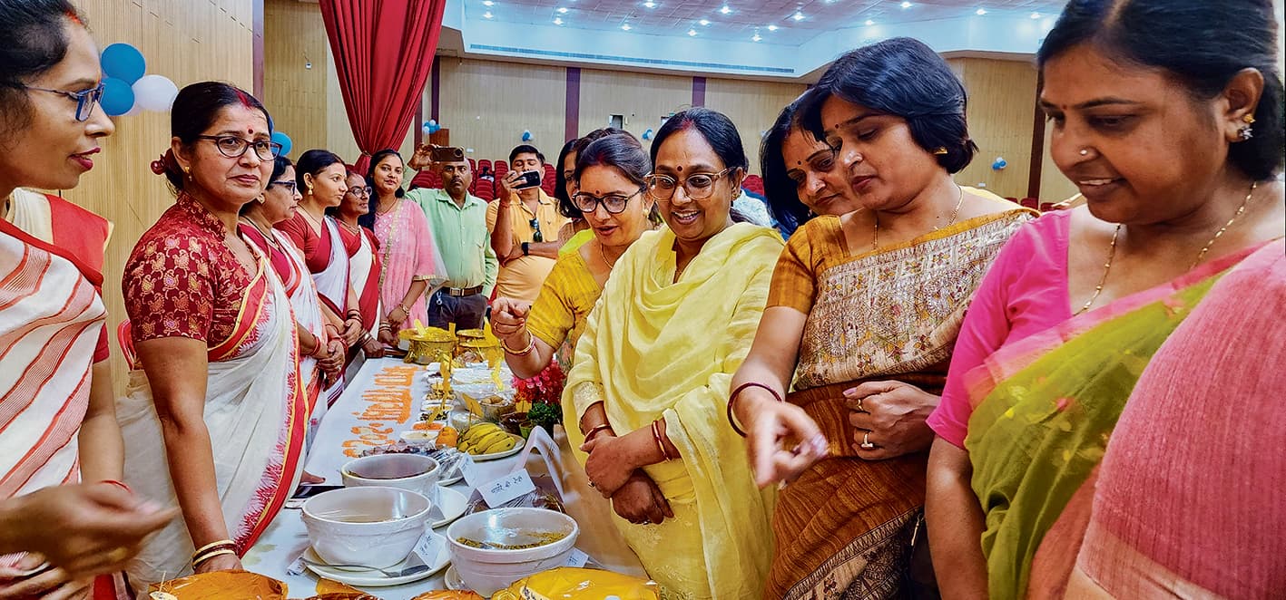 Chhapra News : मोटे अनाज से तैयार किये गये विभिन्न स्वादिष्ट और पौष्टिक व्यंजनों की लगी प्रदर्शनी