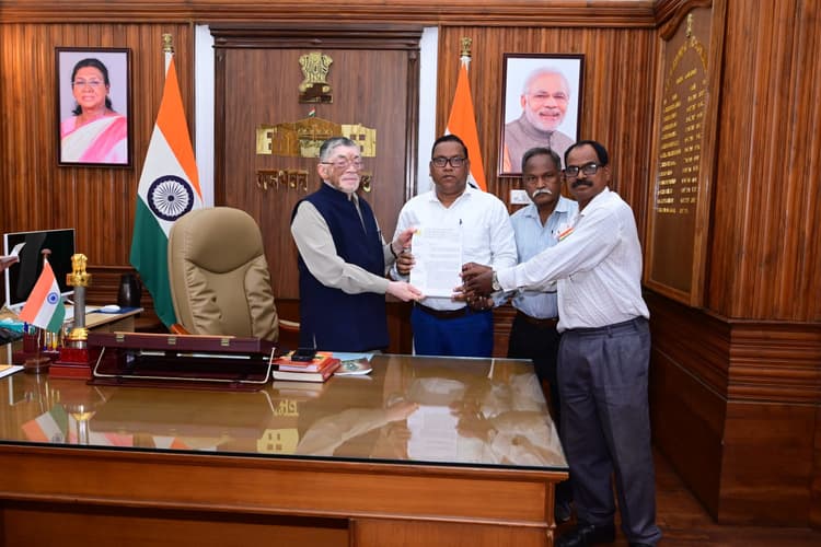 Ranchi News : राज्यपाल से मिला आदिवासी भूमिज कल्याण समिति