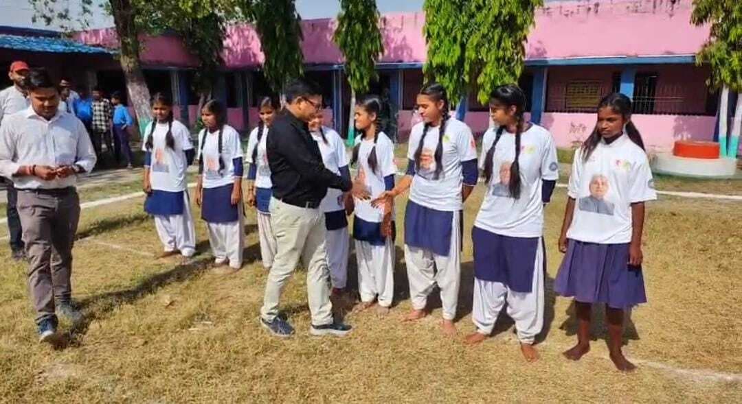 मशाल कार्यक्रम के तहत स्कूलों में हुई खेल प्रतियोगिता