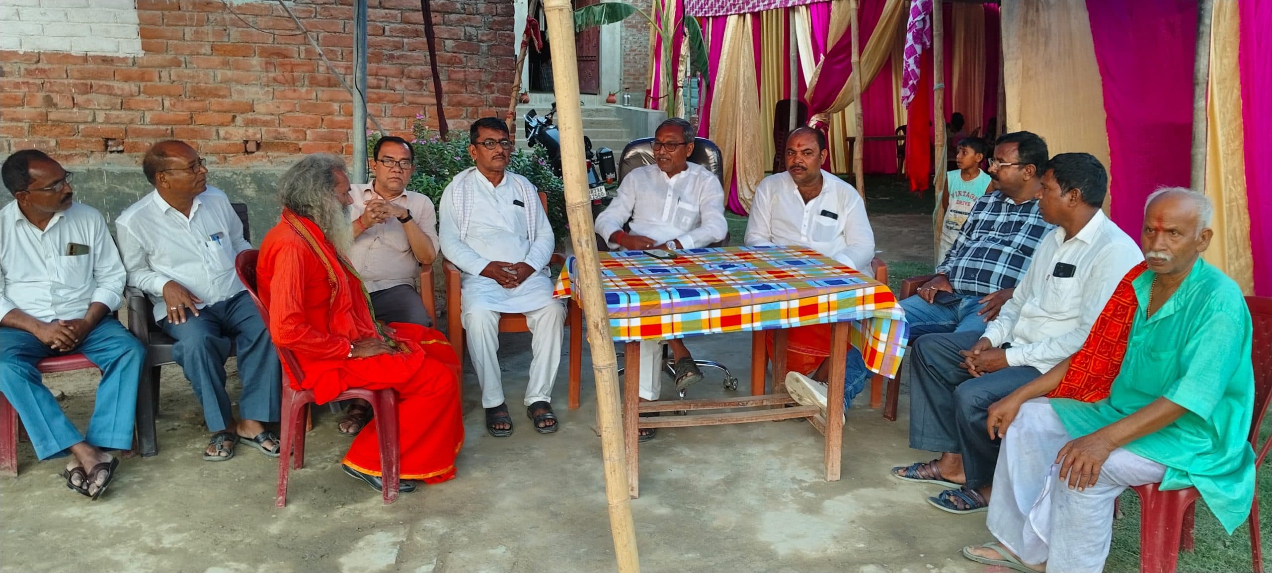 पूर्व सांसद ने अमदाबाद की कई समस्याओं पर कार्यकर्ताओं संग की चर्चा