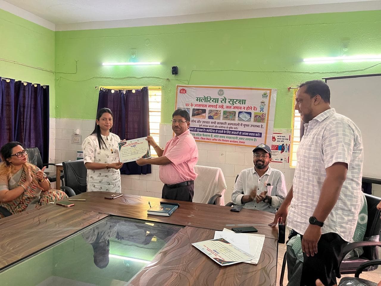 deoghar news : बच्चों ने लिया संकल्प, गड्ढे का पानी नहीं बनने देंगे जानलेवा