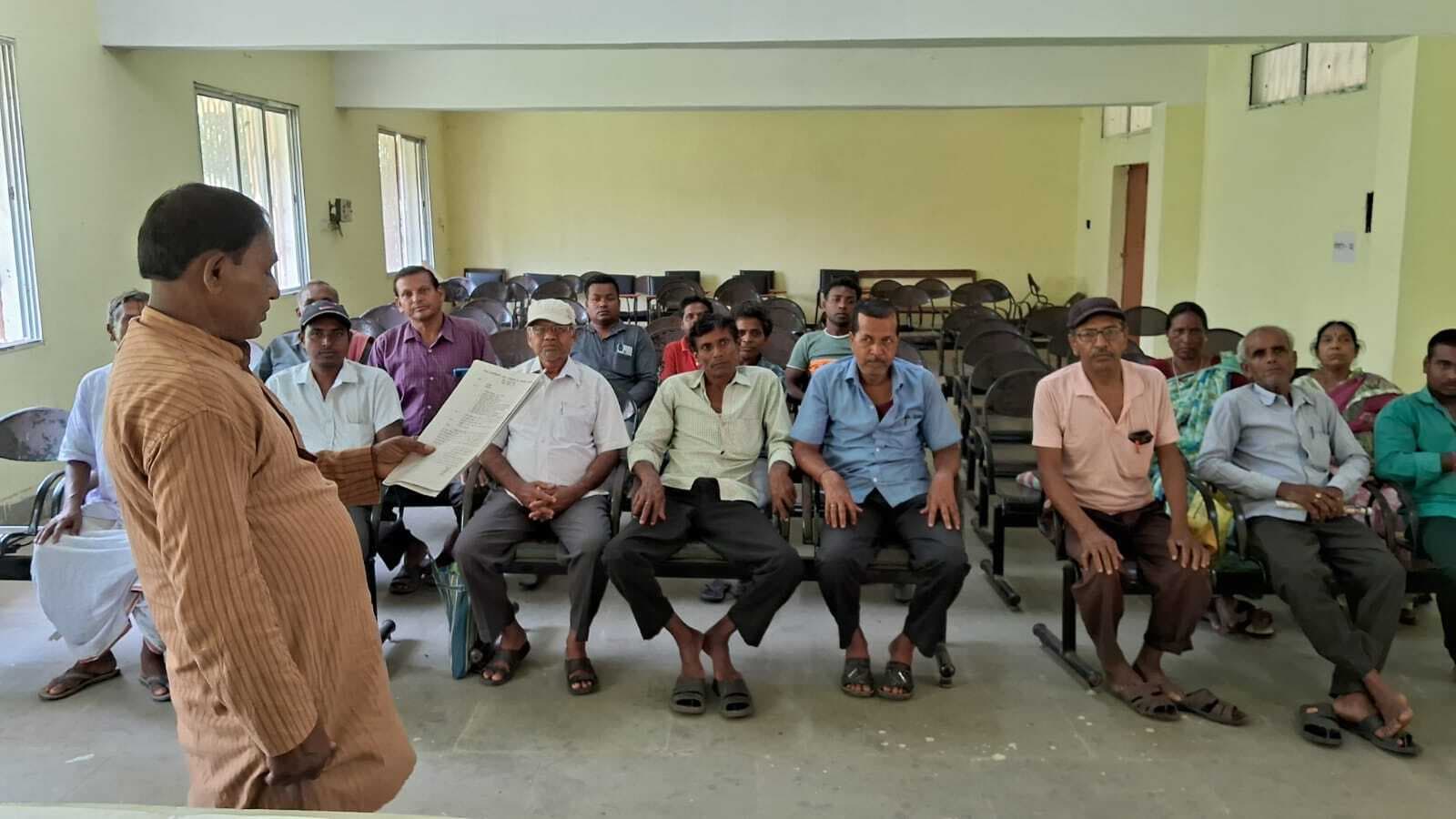 ग्राम प्रधानों के मानदेय में बढ़ोतरी पर हुई चर्चा