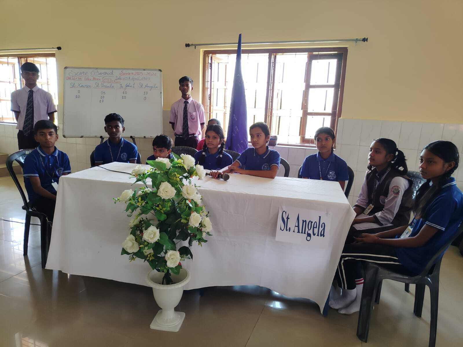 जंक फूड से दूर रहें विद्यार्थी