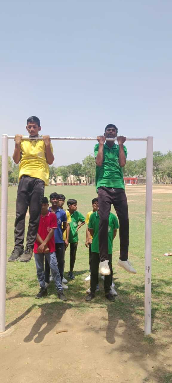 एनसीसी में भर्ती के लिए हुई जांच परीक्षा