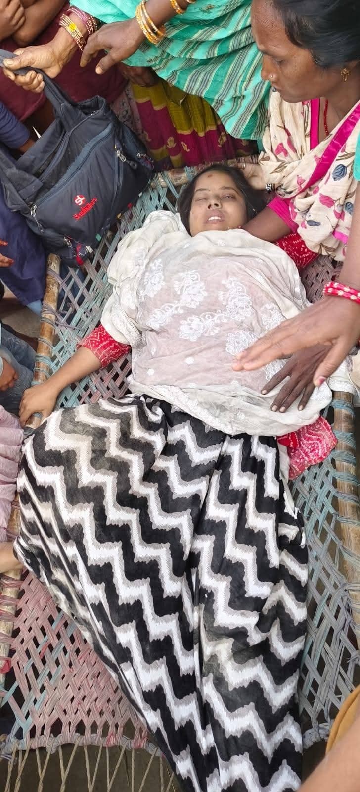 Motihari : सड़क दुर्घटना में स्कूटी सवार दो शिक्षिका घायल, एक पटना रेफर