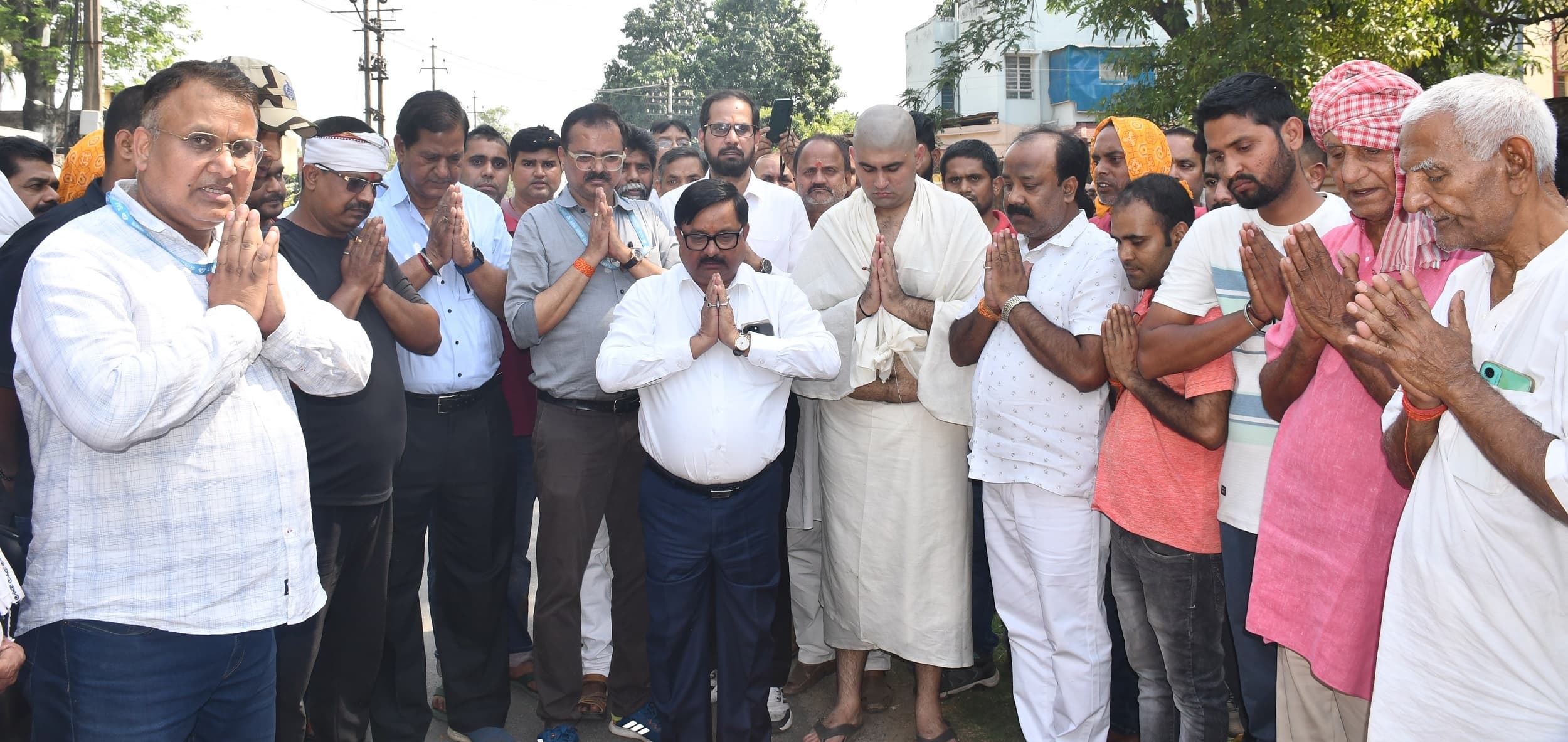 Bokaro News: डीजीएम अनिल कुमार सिंह का हुआ अंतिम संस्कार, माहौल गमगीन