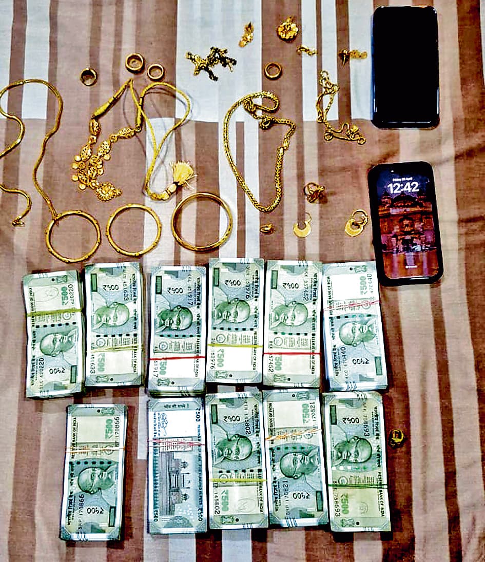 ऑस्ट्रेलियाई नागरिकों को ठगने वाले गिरोह का एक और सदस्य गिरफ्तार