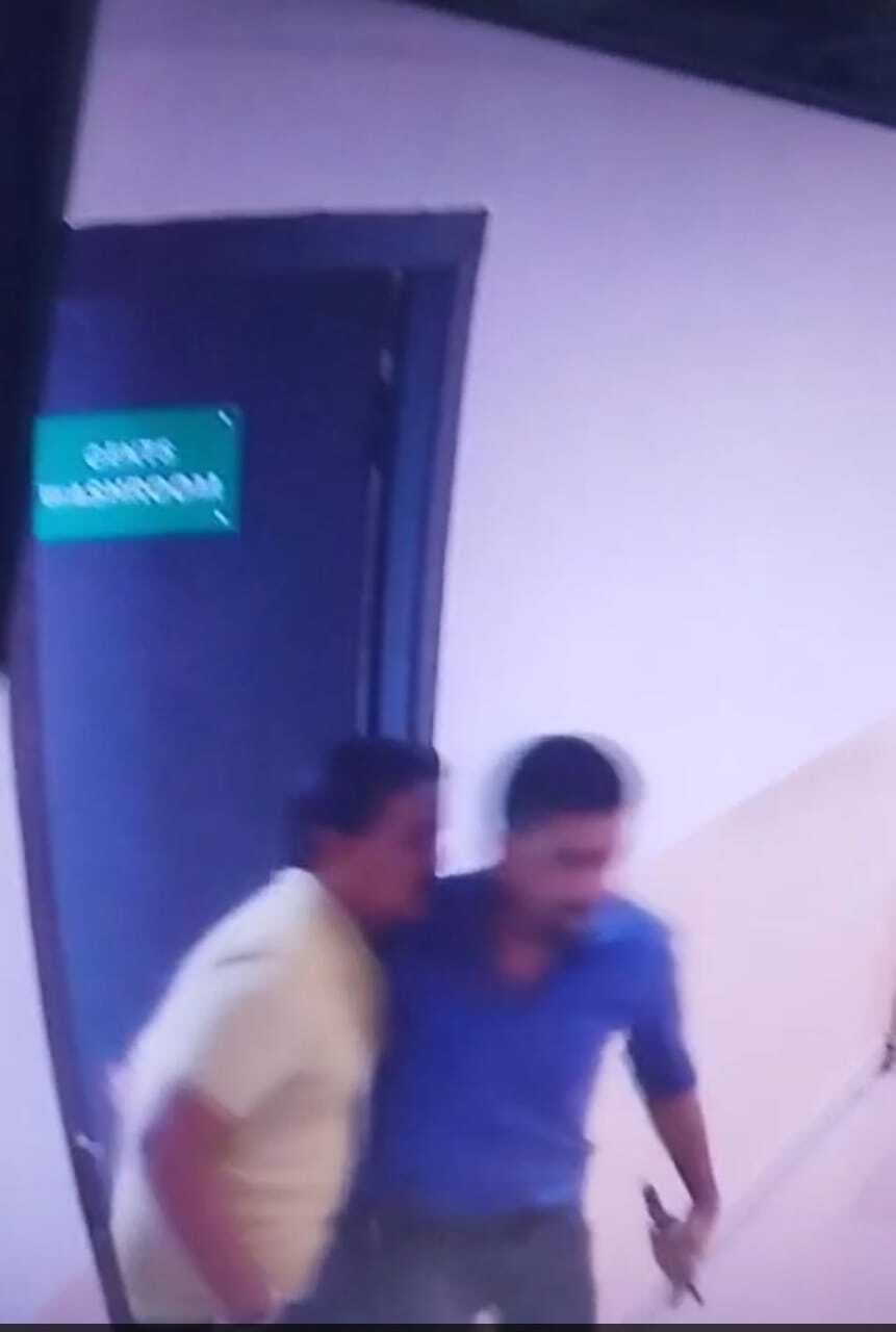 Dhanbad News : सीओ के भांजे को गोली लगने के मामले में चंदन के खिलाफ प्राथमिकी