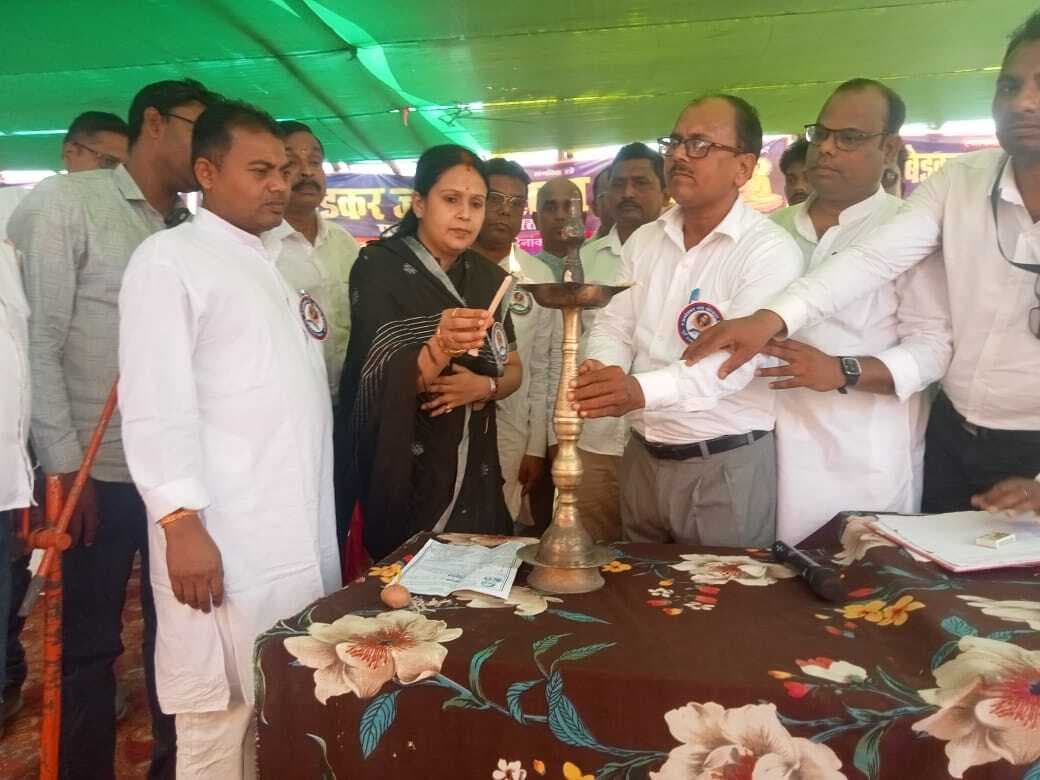 Motihari: बाबा साहेब की लिखी संविधान से ही बदली है भारत की तकदीर : मेयर