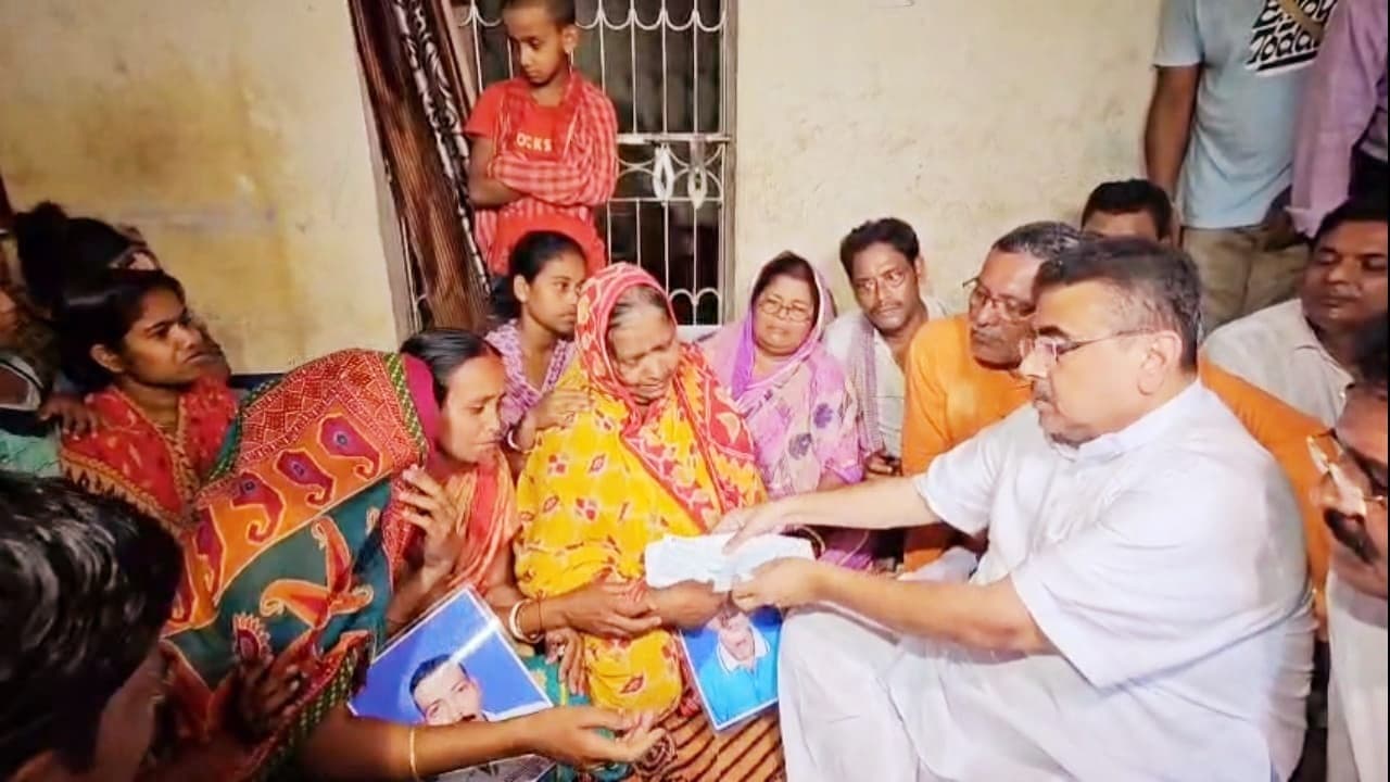 शुभेंदु अधिकारी ने समशेरगंज इलाके का लिया जायजा