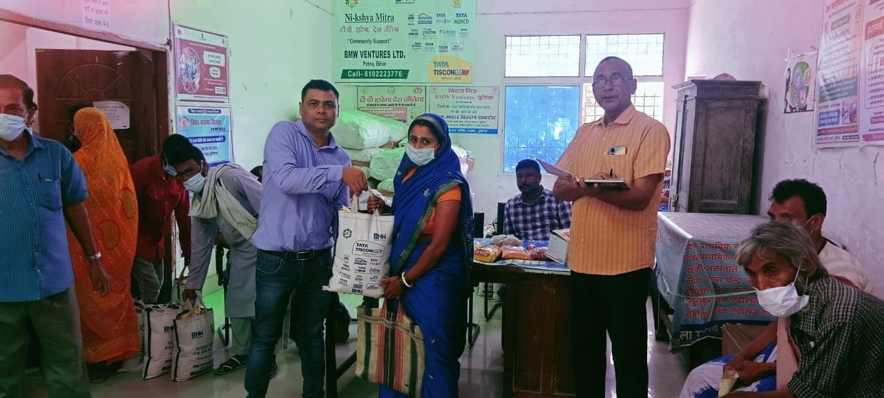 140 टीबी मरीजों को प्रदान किया गया फूड पैकेट