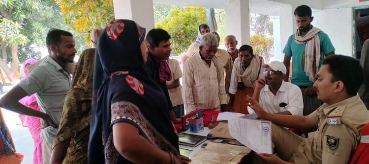 जनता दरबार में आये 7 मामले, 4 का हुआ निष्पादन